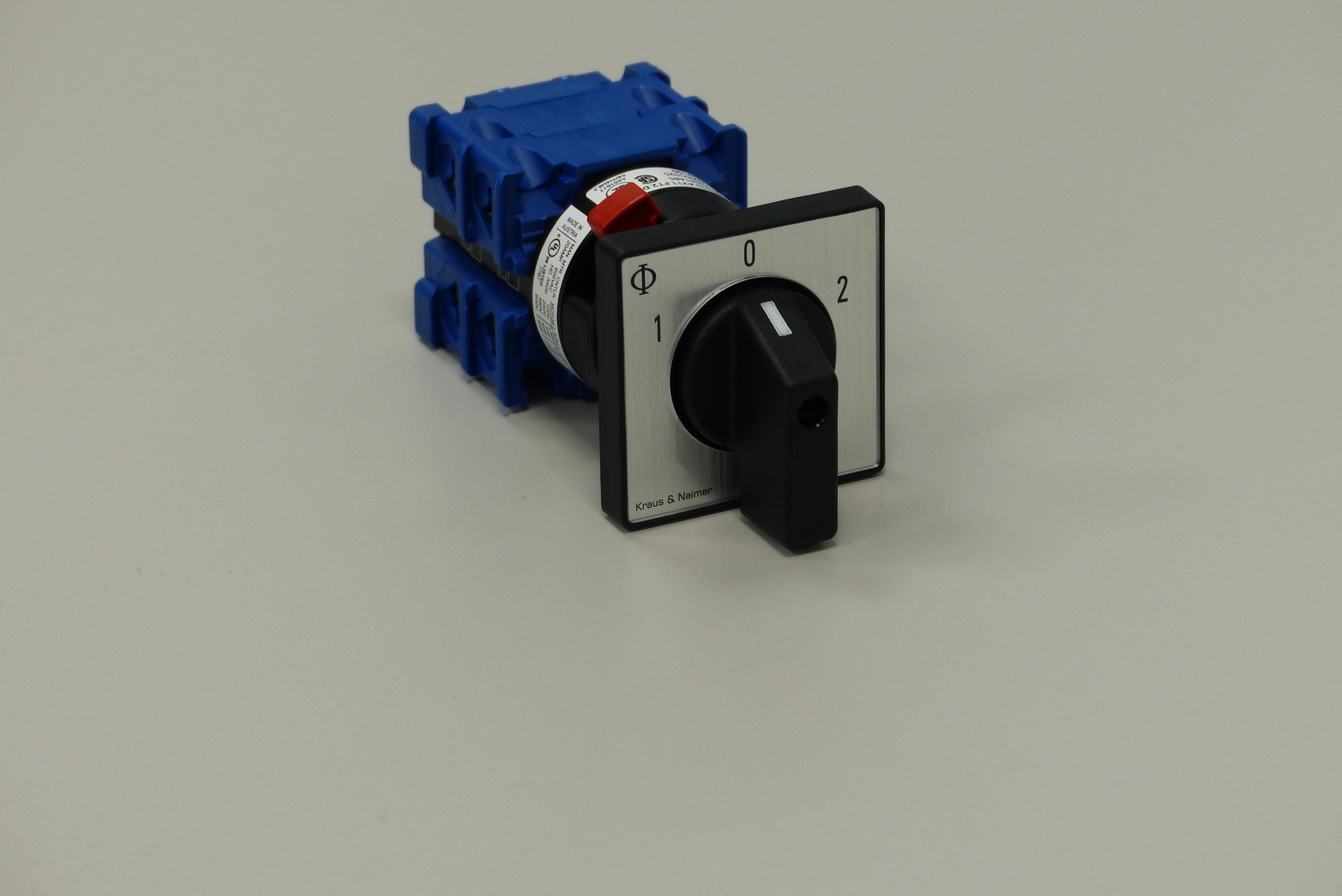 Switch 1-0-2/2-pole 20A CH10.A211-FT2.DE24